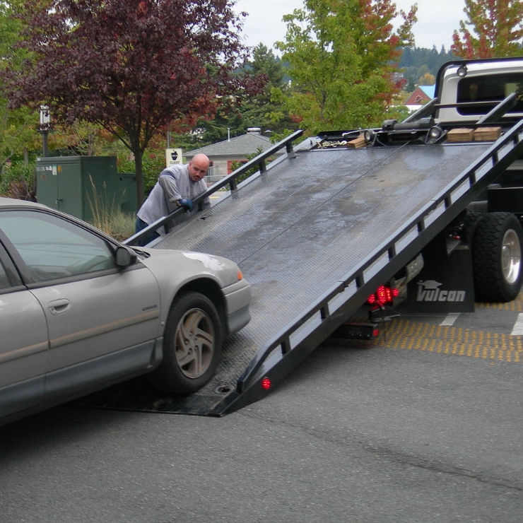 Long-Distance Towing in Elco PA