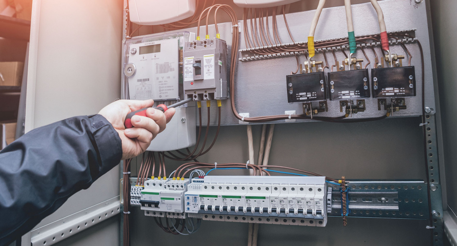 Finding Trustworthy Electrician Services for Your Home"