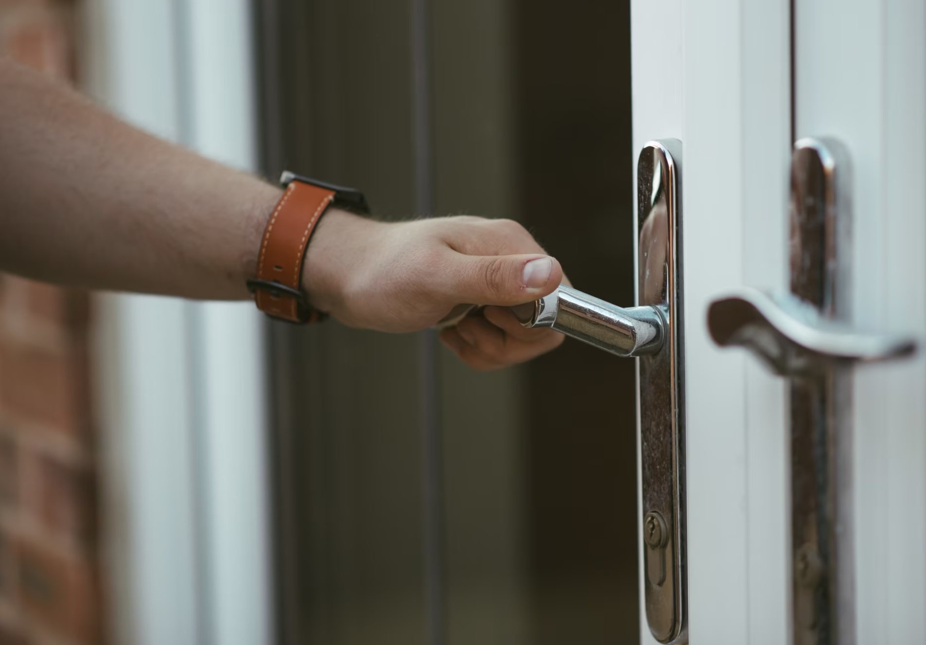 Secure Your Business: Commercial Locksmith Services in Hollywood, FL